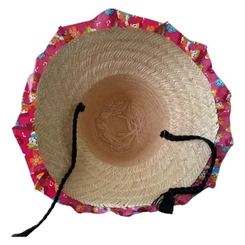 CHAPÉU ESTAMPADO E TRANÇA