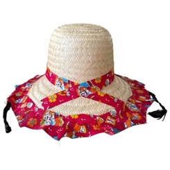 CHAPÉU ESTAMPADO E TRANÇA